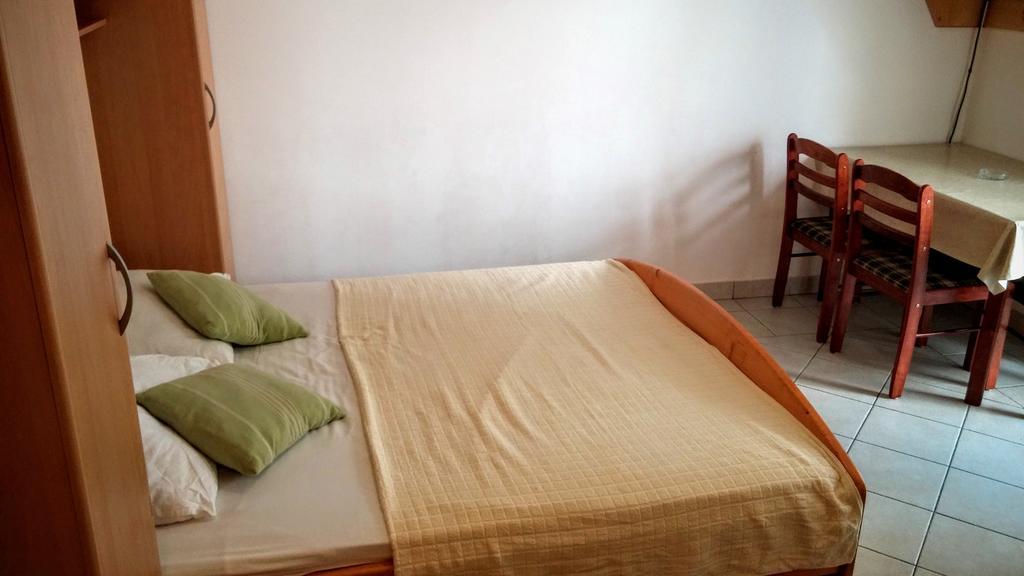 Apartments Dobranic Crikvenica Esterno foto