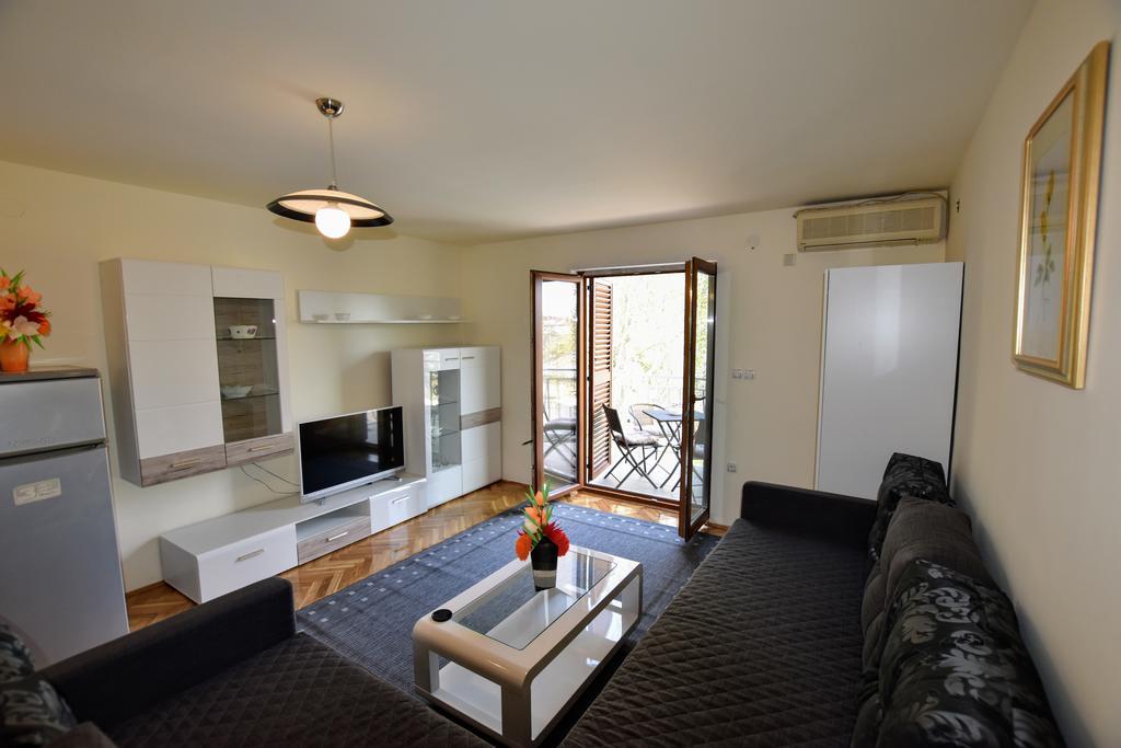 Apartments Dobranic Crikvenica Esterno foto