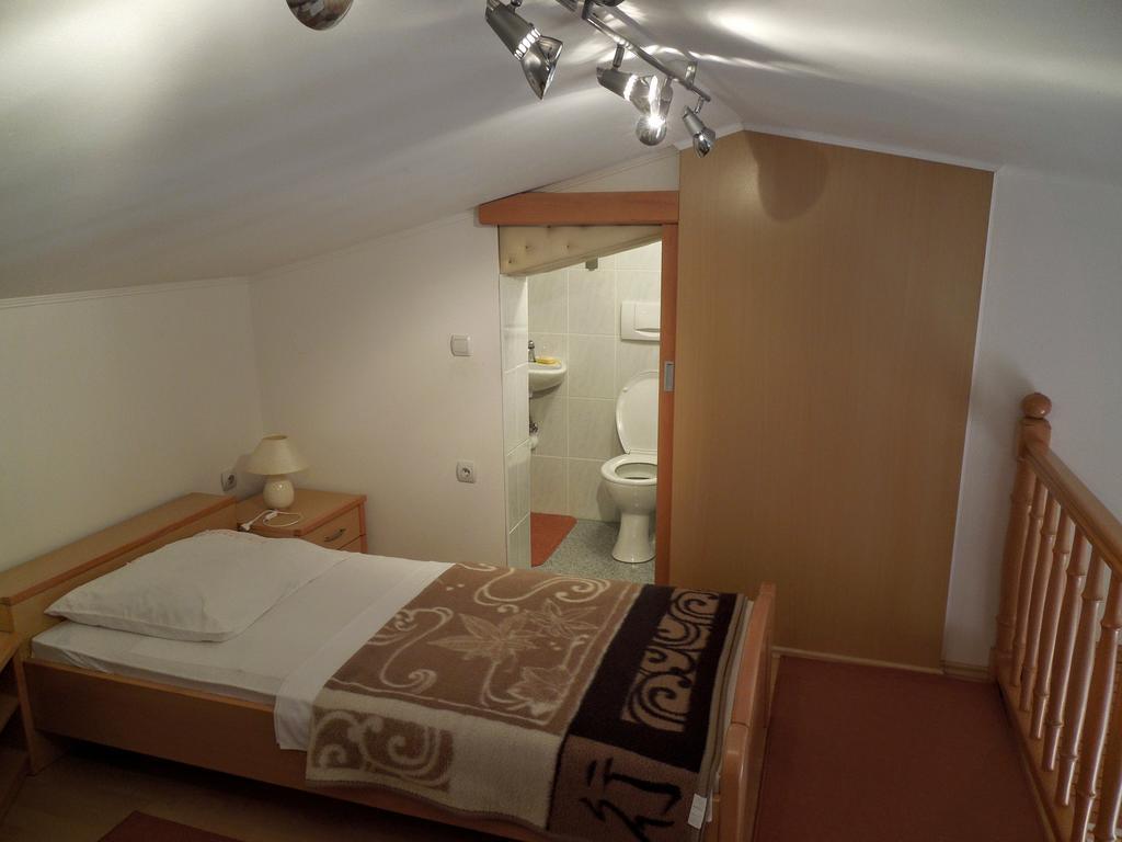 Apartments Dobranic Crikvenica Esterno foto